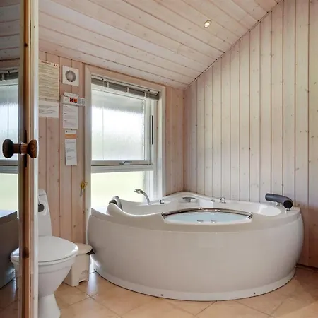 Richard - 4km From The Sea By Interhome